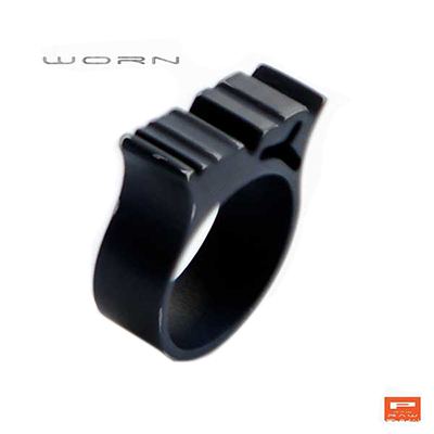 Fashion Ring r2 black worn style